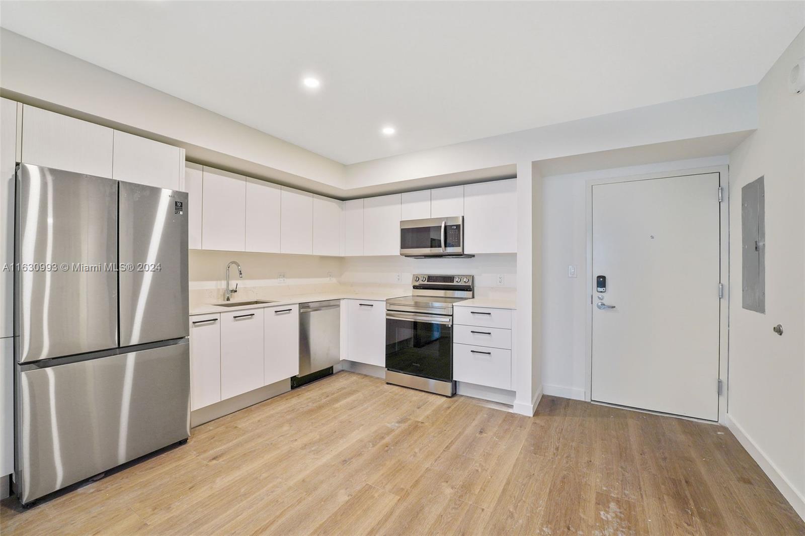 Flamingo Point - Residential Lease