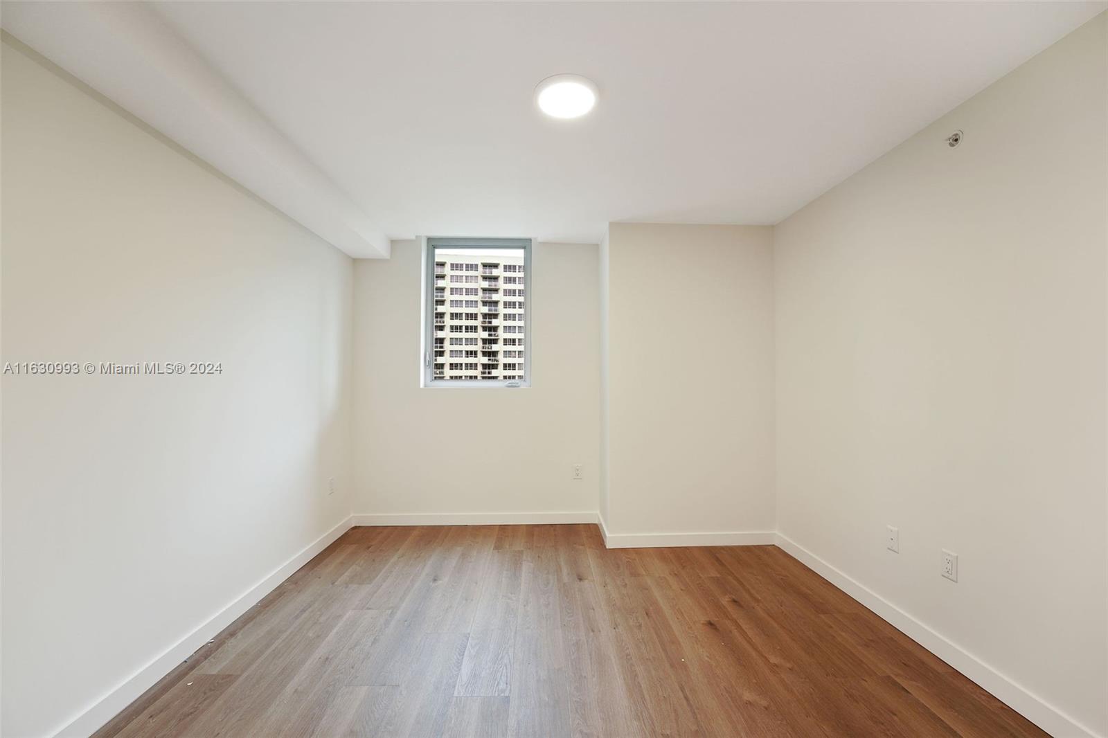 Flamingo Point - Residential Lease