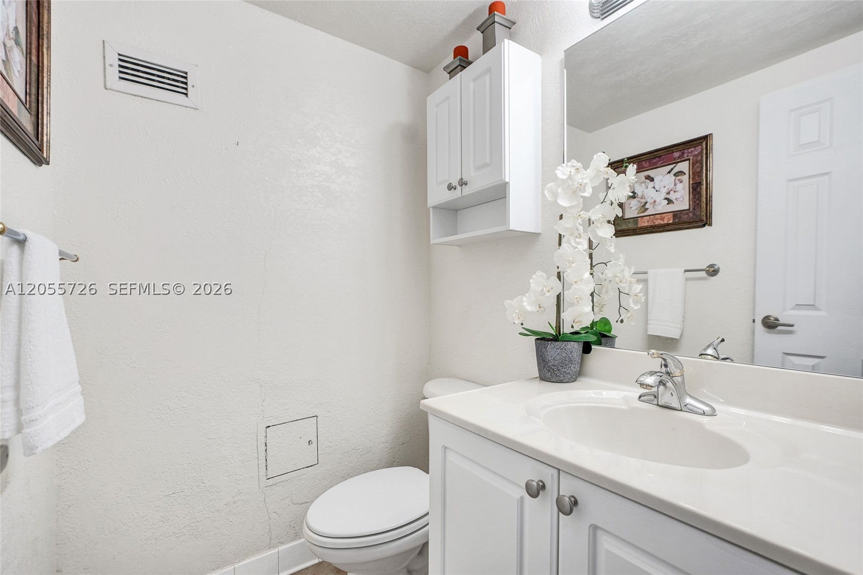 WAVE CONDO - Residential