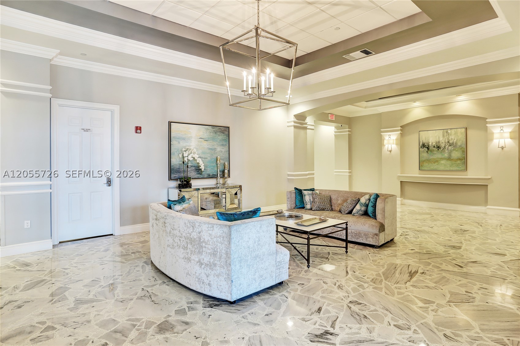 WAVE CONDO - Residential