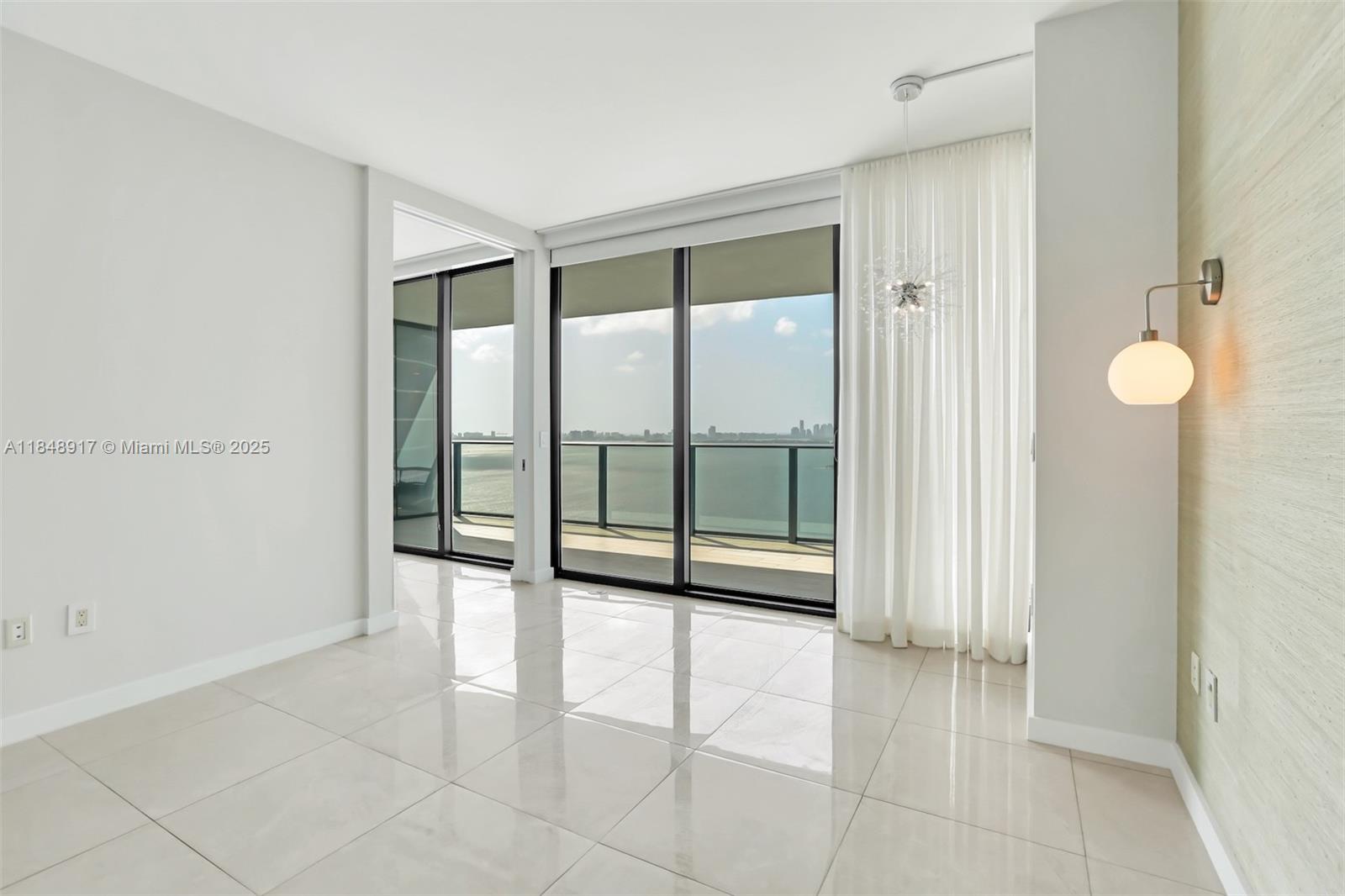 PARAISO BAY CONDO - Residential Lease
