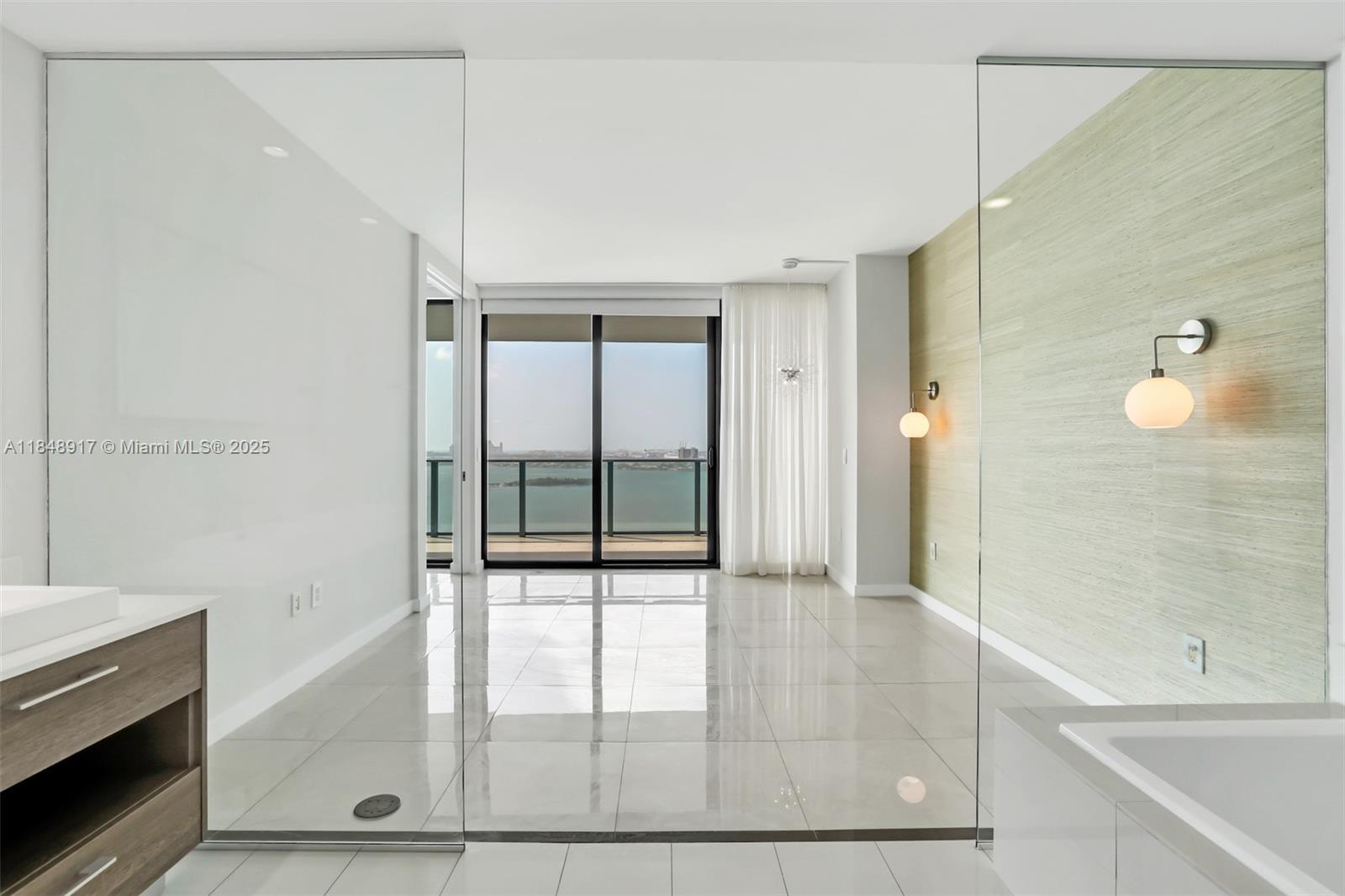PARAISO BAY CONDO - Residential Lease