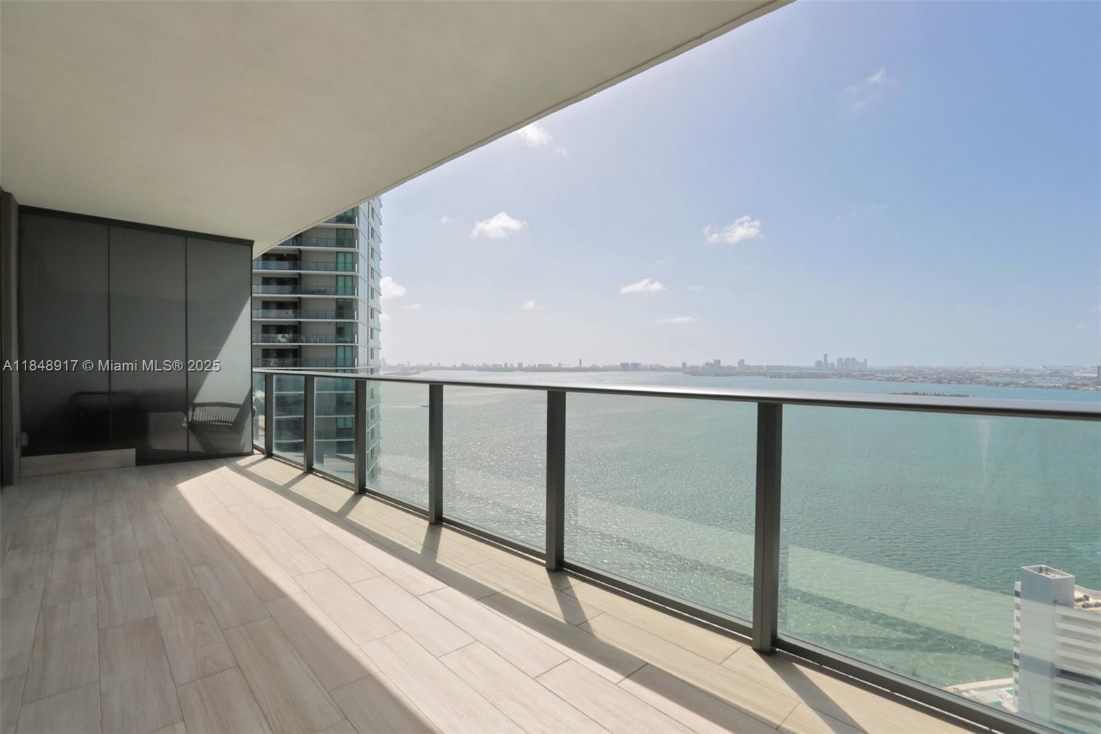PARAISO BAY CONDO - Residential Lease