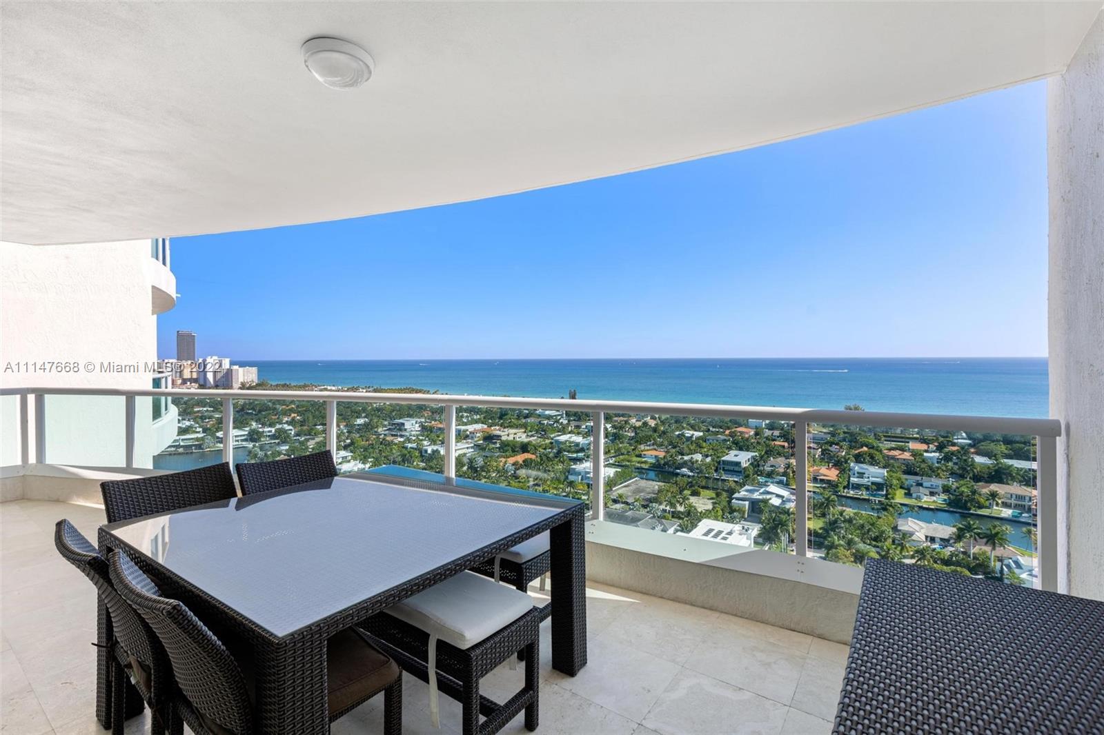 HAMPTONS SOUTH CONDO - Residential