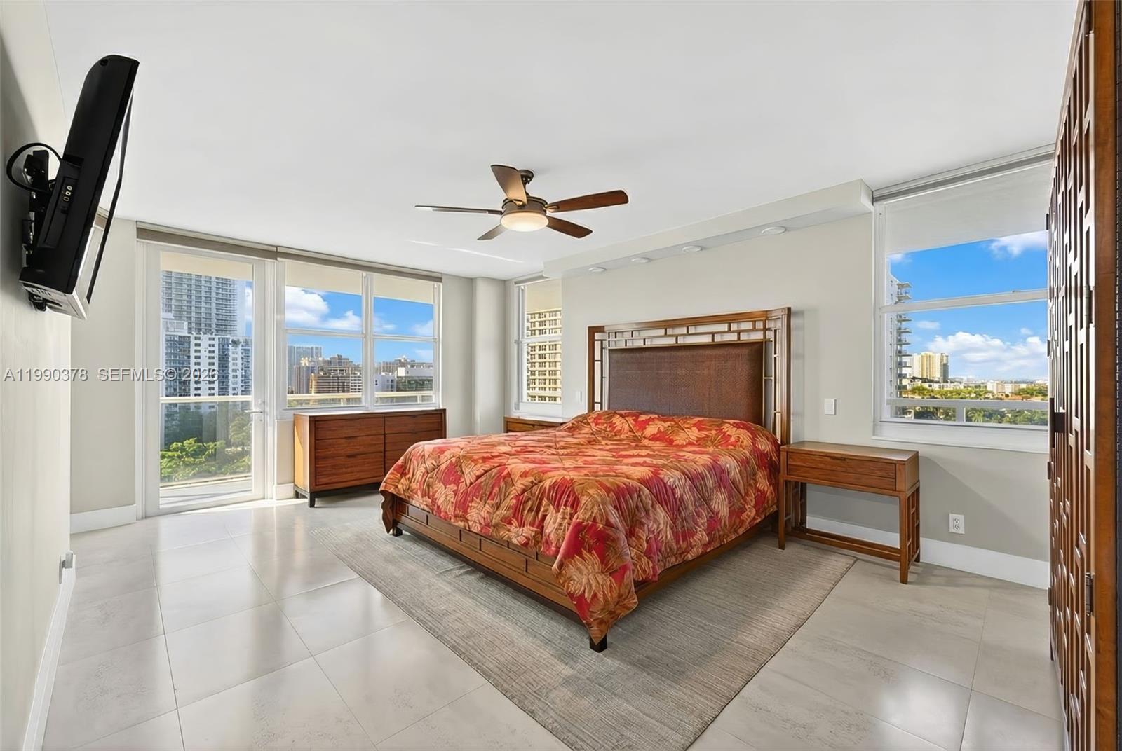 SEA AIR TOWERS CONDO - Residential