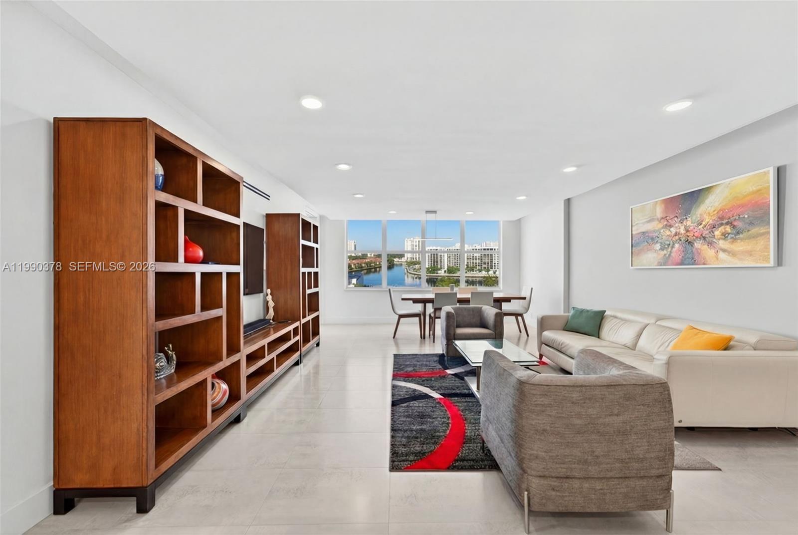 SEA AIR TOWERS CONDO - Residential