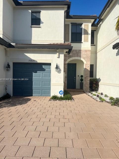 AQUABELLA NORTH REPLAT - Residential
