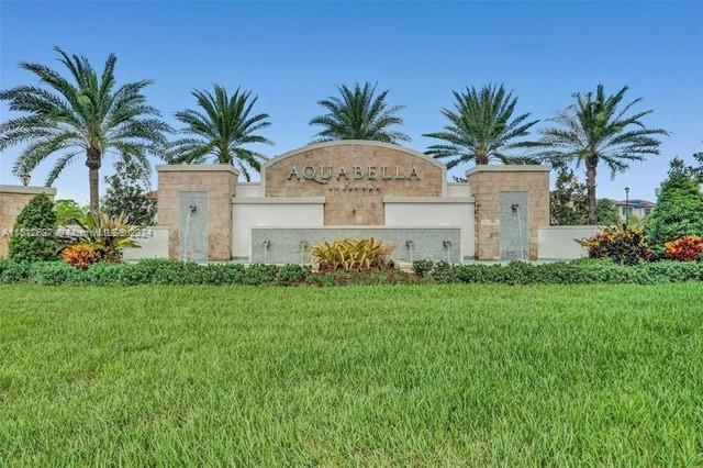 AQUABELLA NORTH REPLAT - Residential