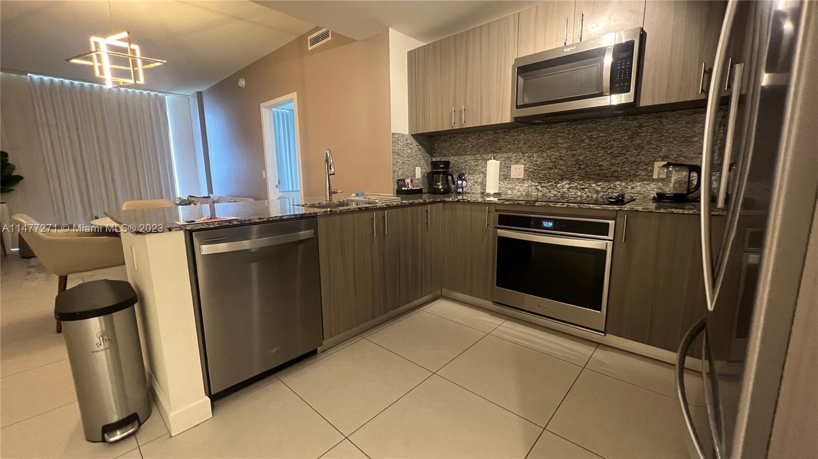5350 PARK CONDO - Residential Lease