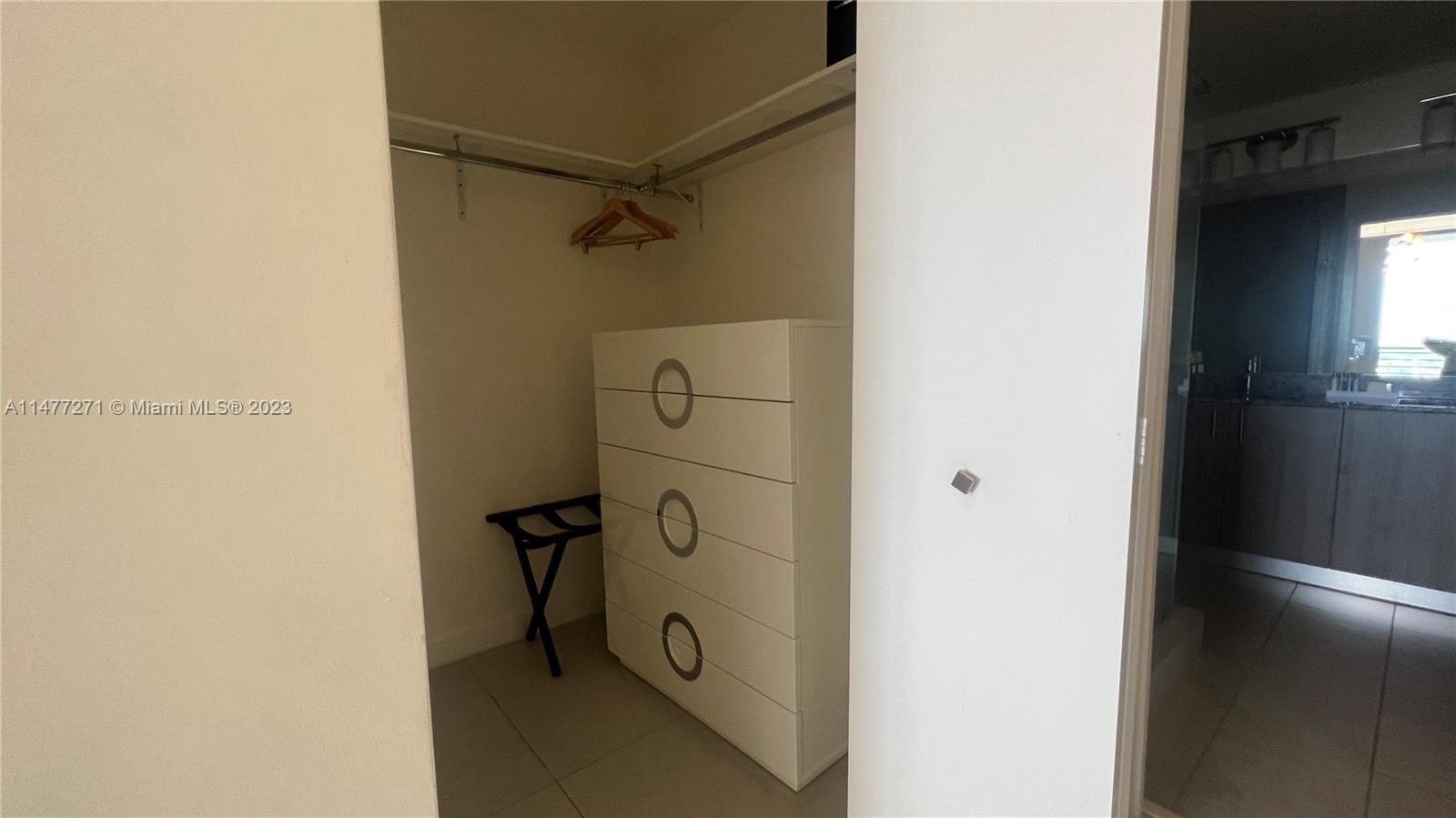 5350 PARK CONDO - Residential Lease
