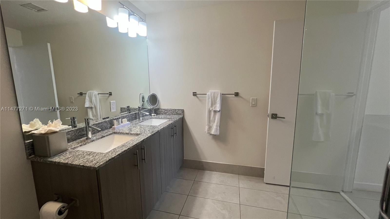 5350 PARK CONDO - Residential Lease