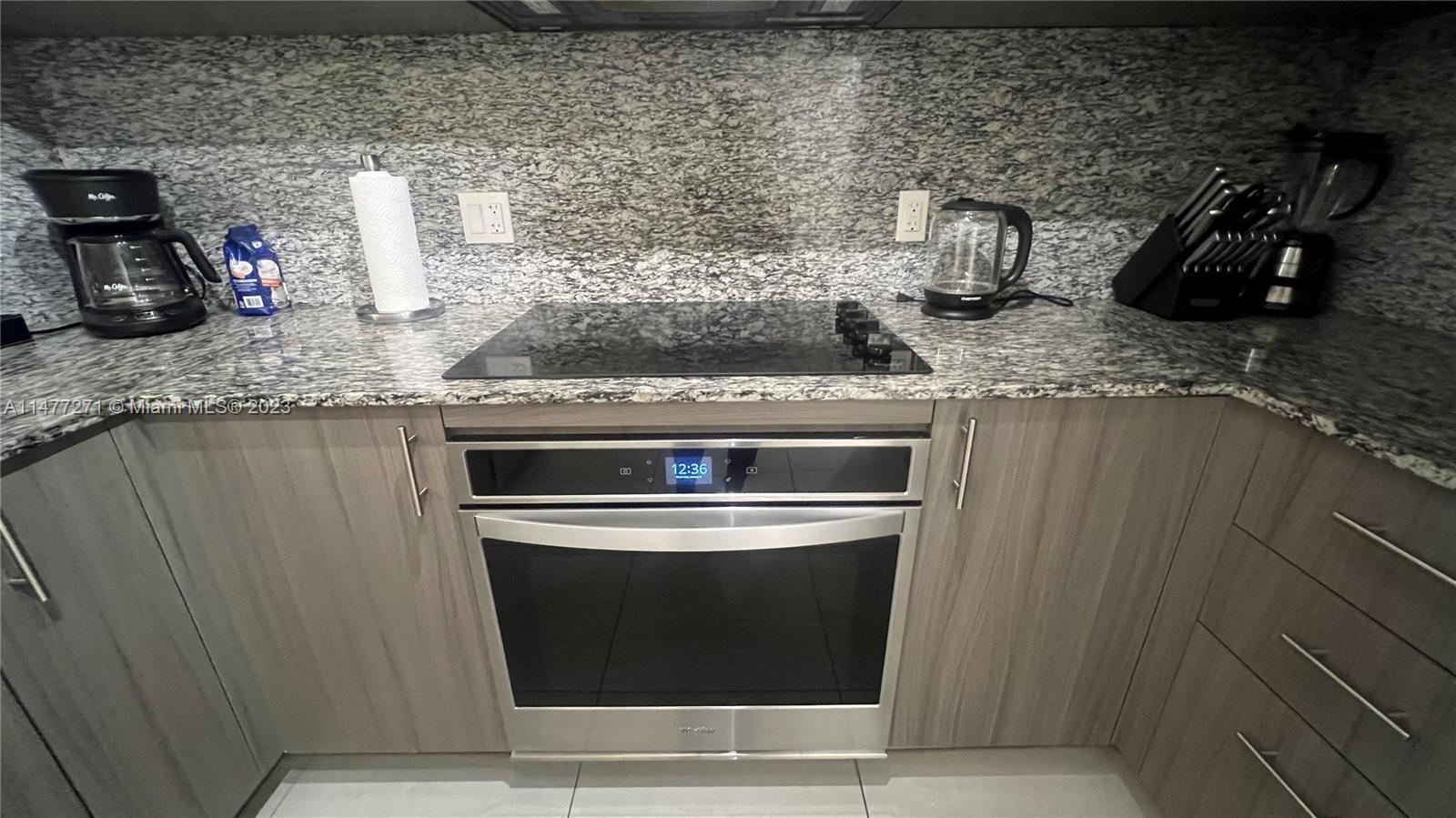5350 PARK CONDO - Residential Lease