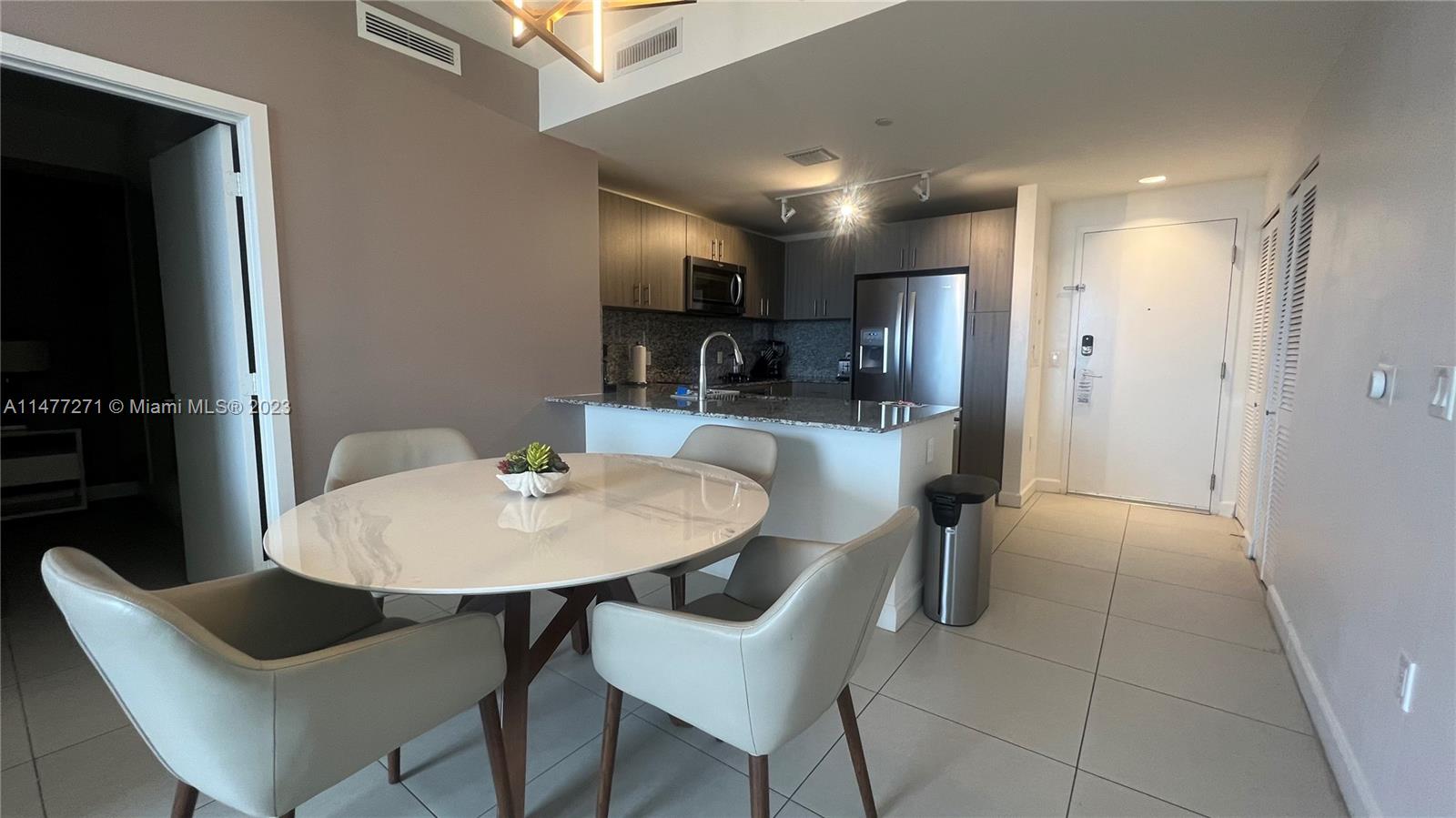 5350 PARK CONDO - Residential Lease