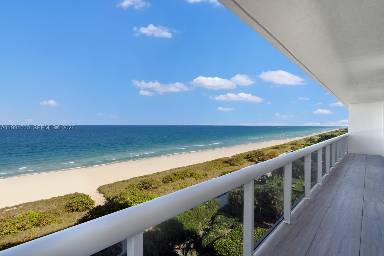 SOLIMAR CONDO - Residential