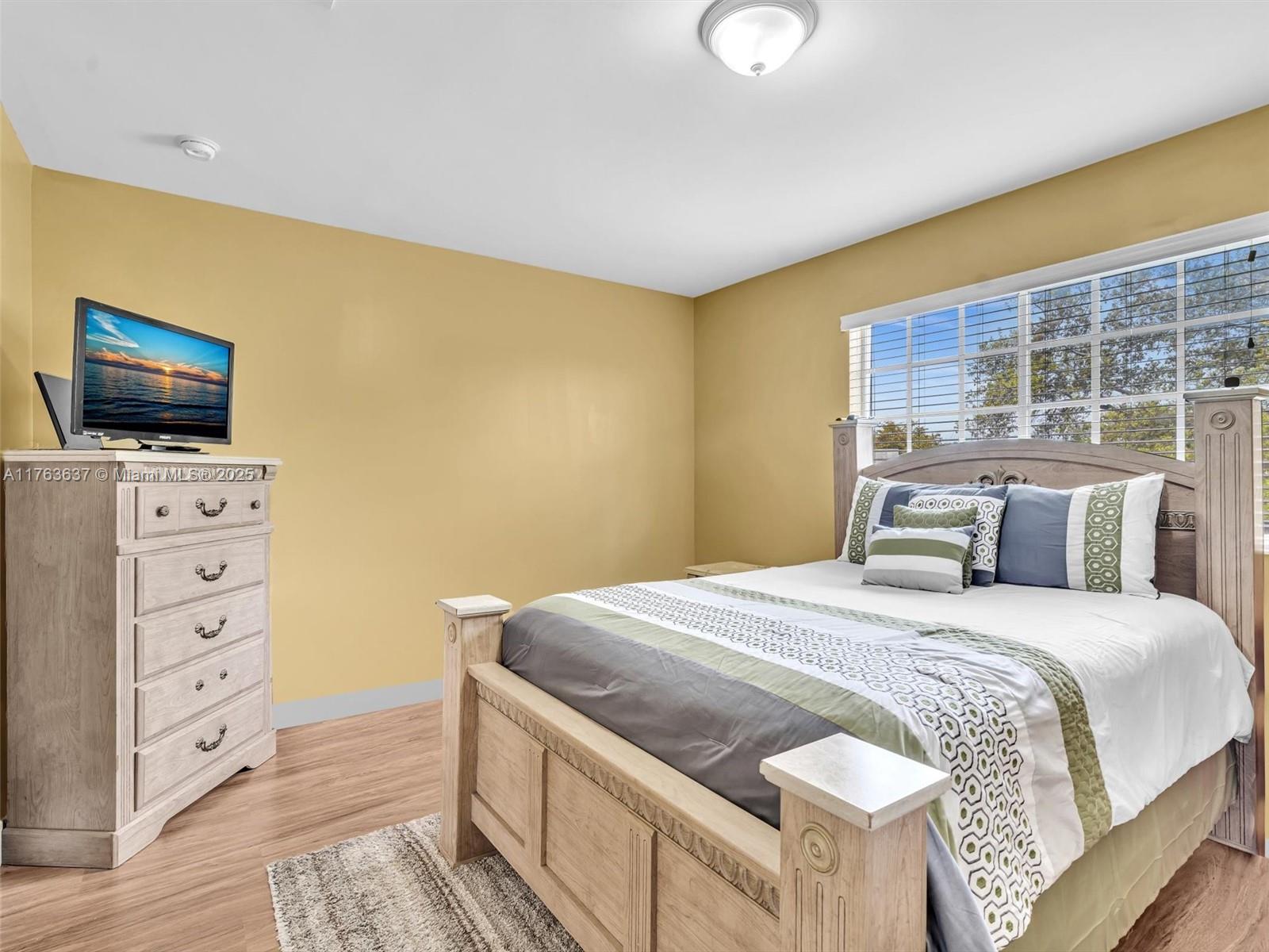 GEORGETOWN - Residential
