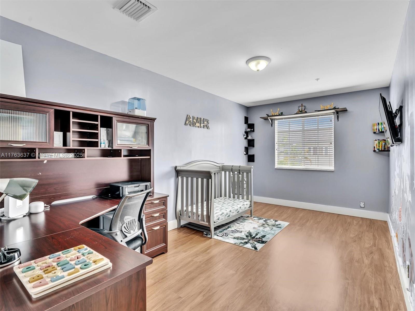 GEORGETOWN - Residential