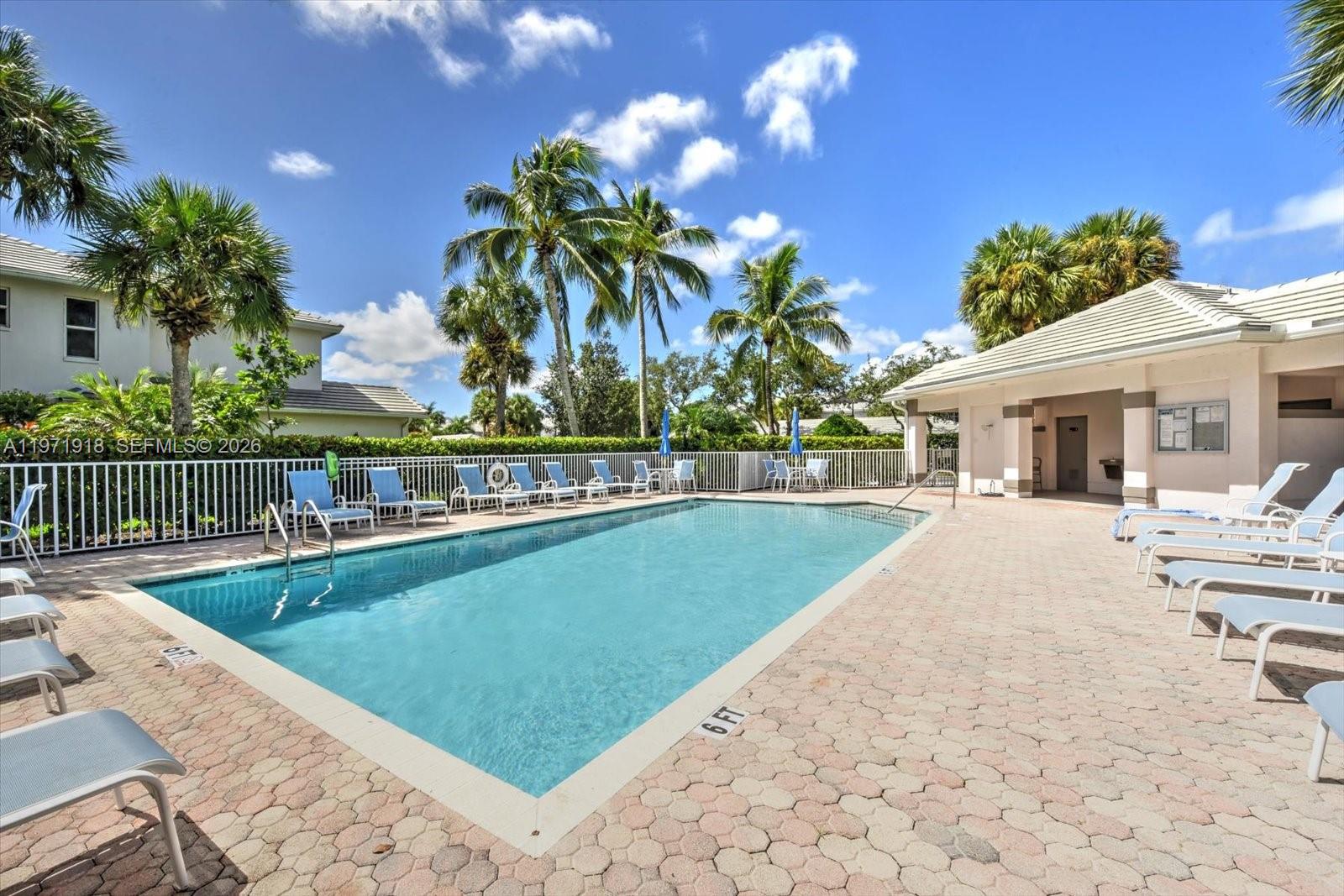 WHISPER TRACE - Residential