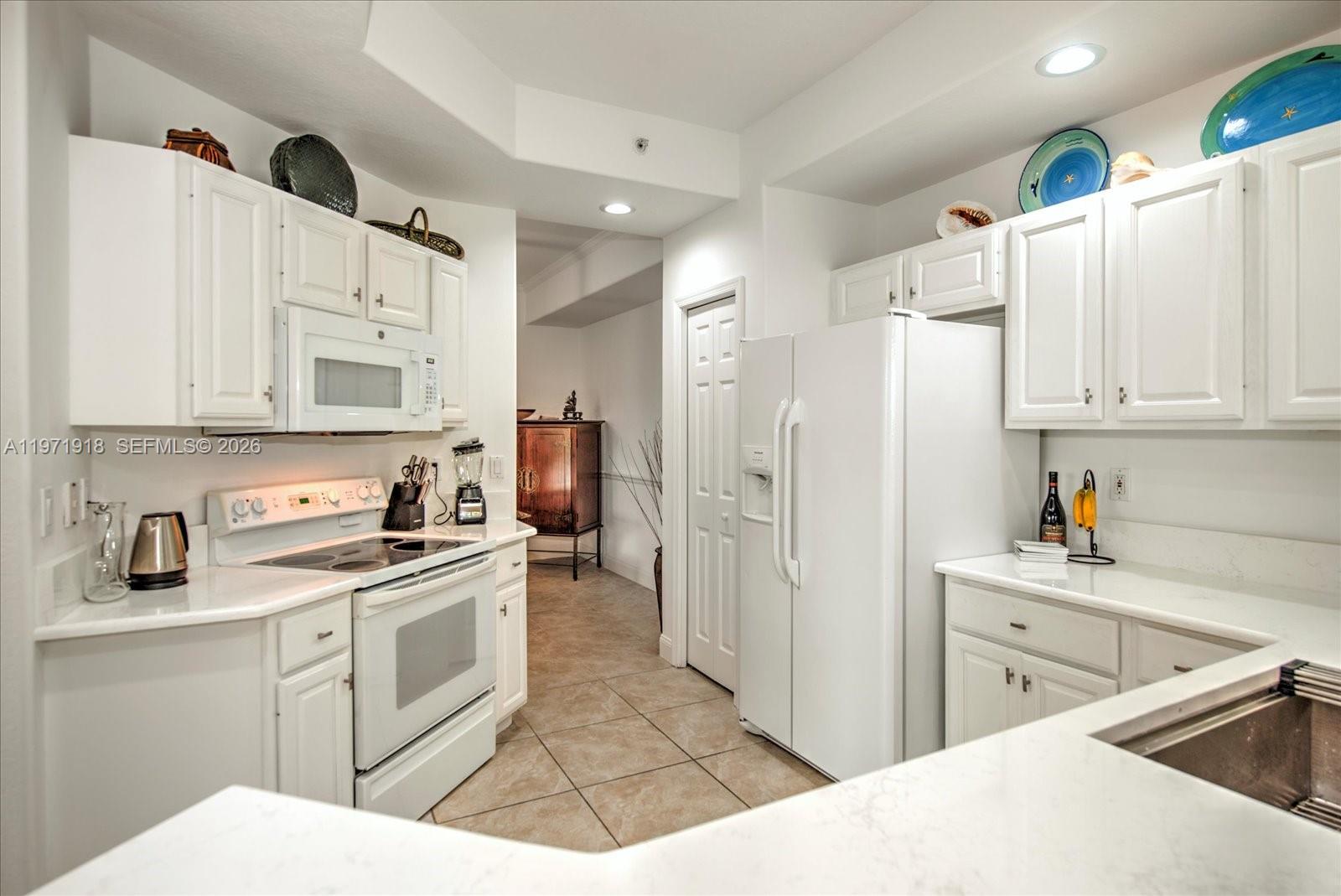 WHISPER TRACE - Residential