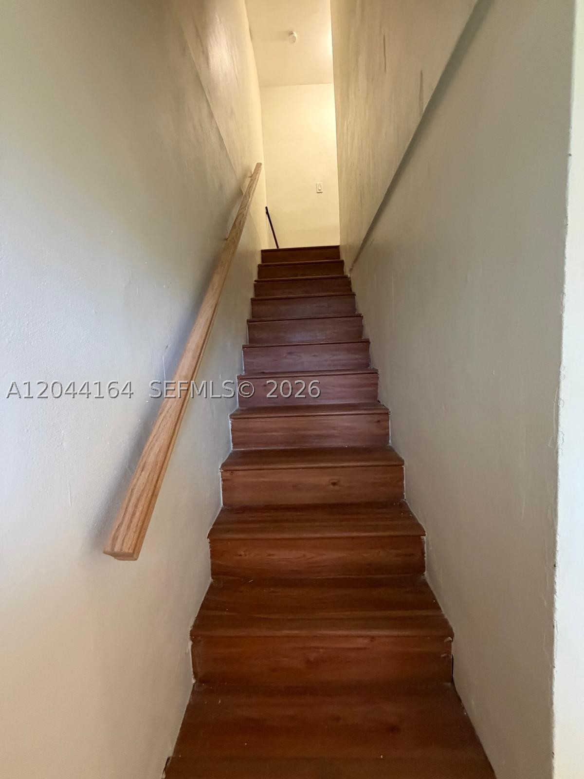 ARCH CREEK HIGHLANDS - Residential