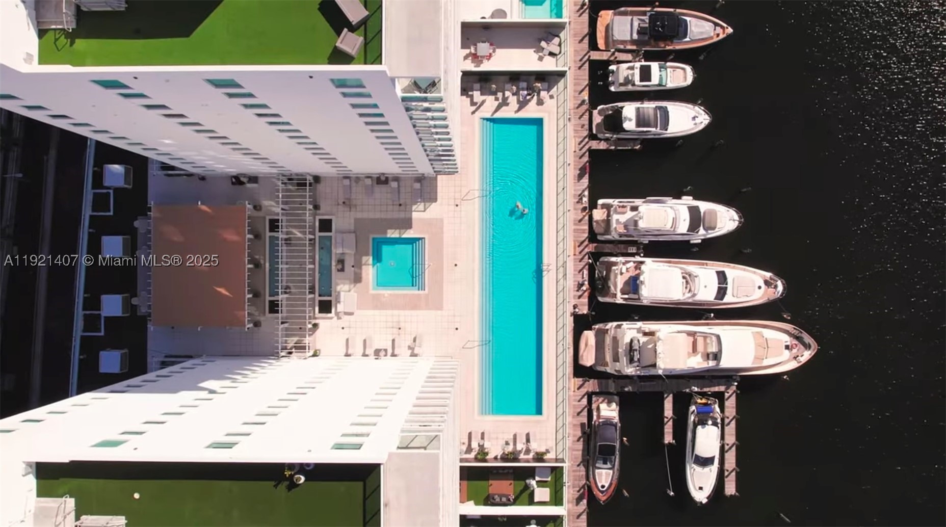 400 SUNNY ISLES CONDO EAST - Residential