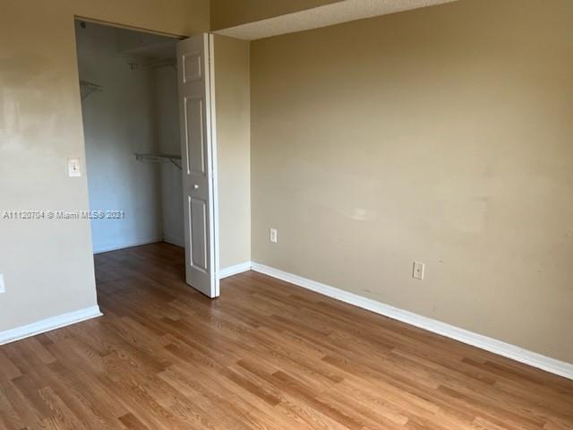 LA VIA CONDO - Residential Lease