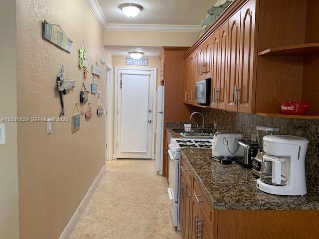 BROADWATER BEACH ARMS I C - Residential Lease
