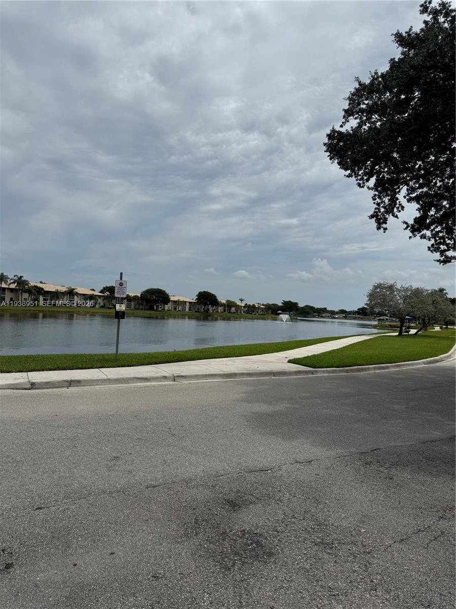 VIEWPOINTE CONDO - Residential