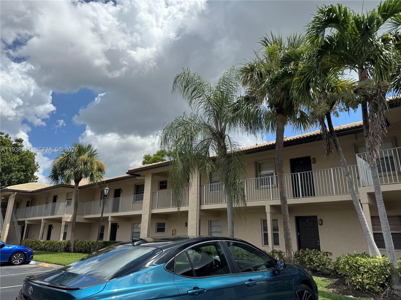 VIEWPOINTE CONDO - Residential