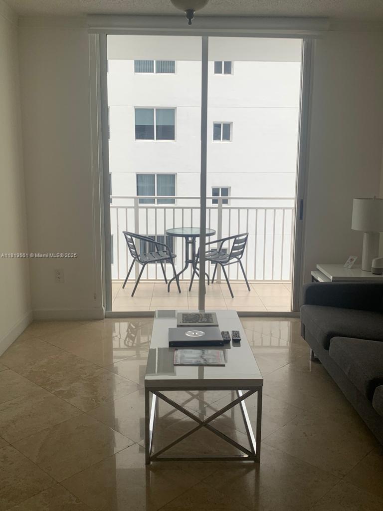 FORTUNE HOUSE CONDO - Residential Lease