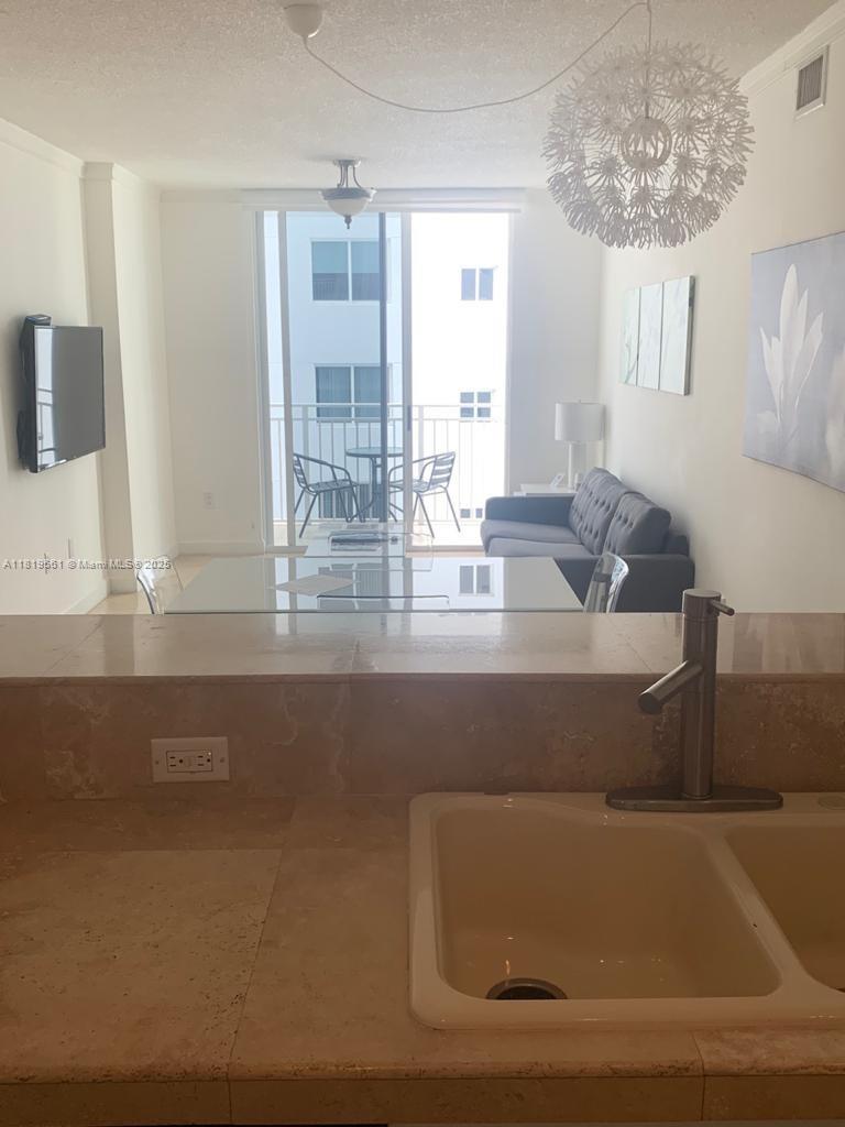 FORTUNE HOUSE CONDO - Residential Lease