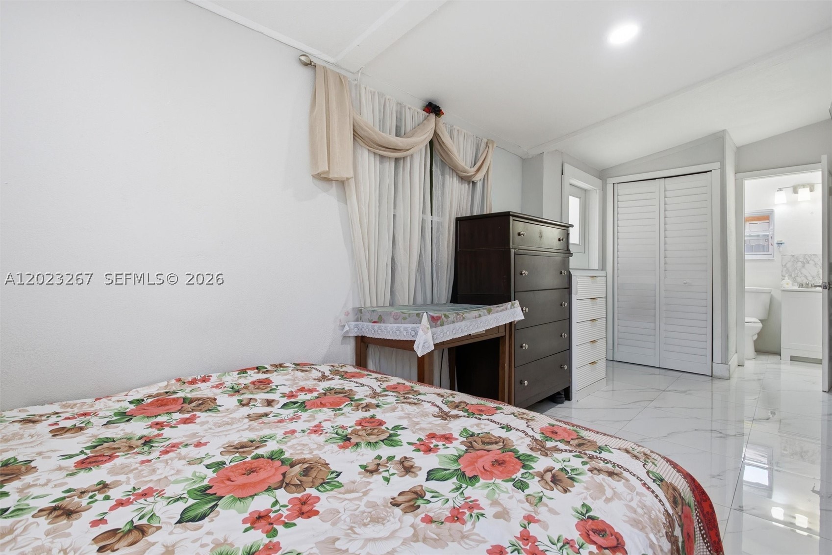KIRKLAND HEIGHTS AMD - Residential