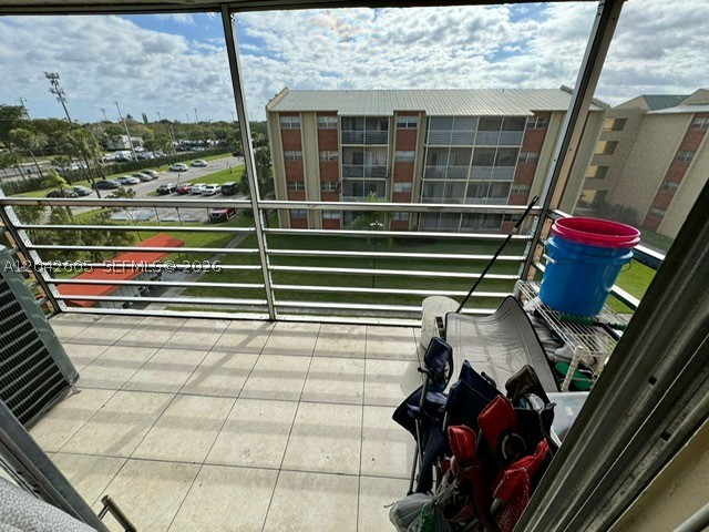 SUNSET HILLS I CONDOMINIU - Residential