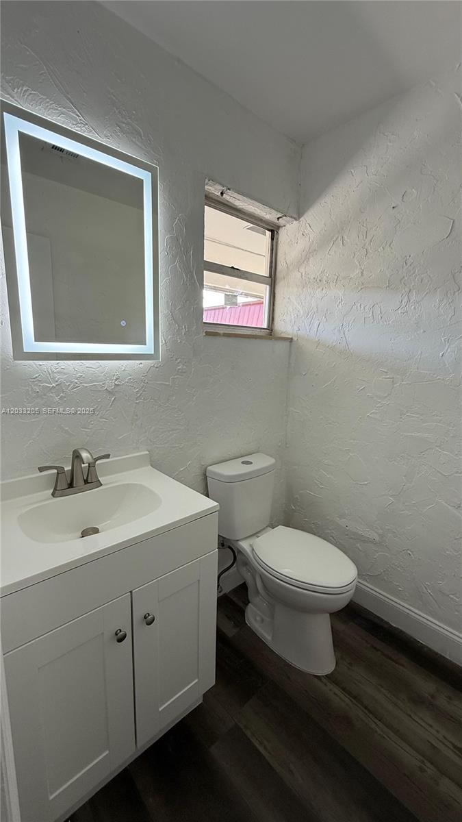 FOURTH HORIZONS CONDO - Residential