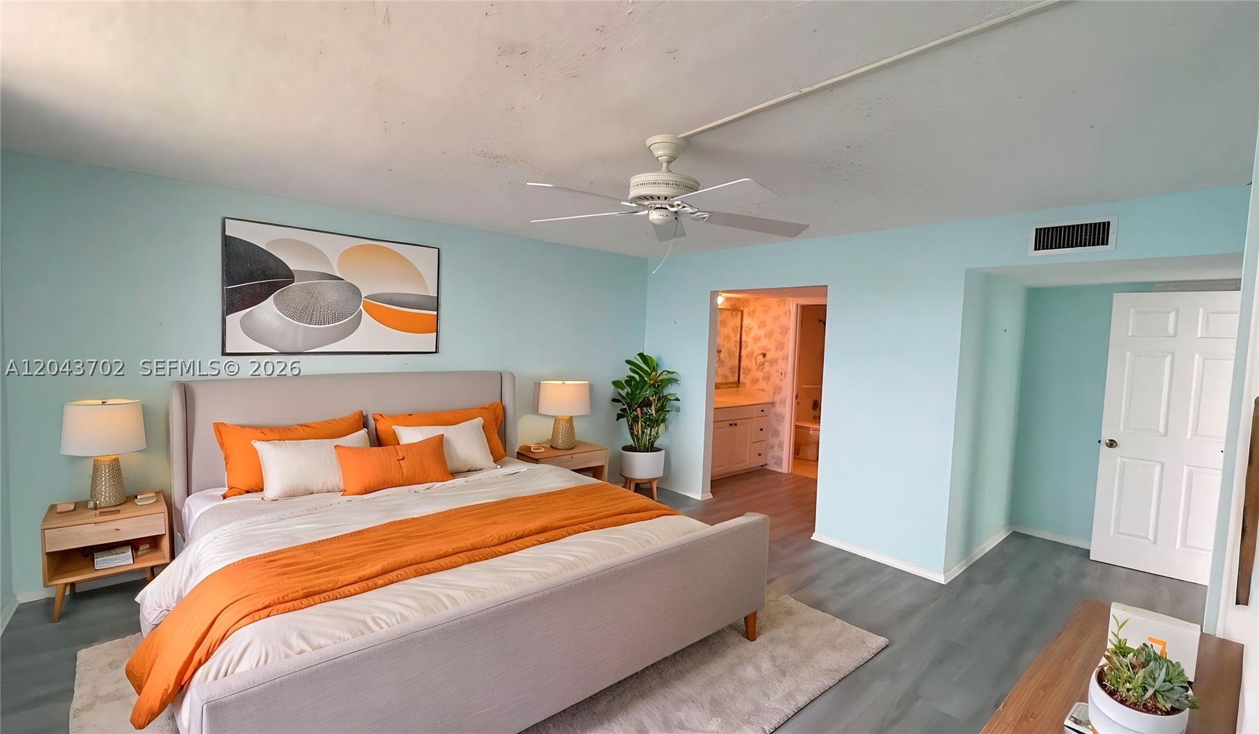 LAKE HARBOUR TOWERS CONDO - Residential
