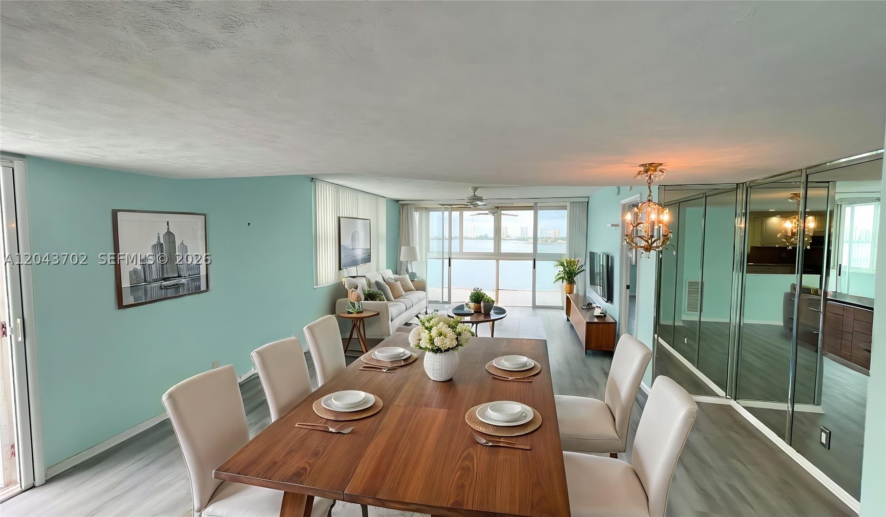LAKE HARBOUR TOWERS CONDO - Residential