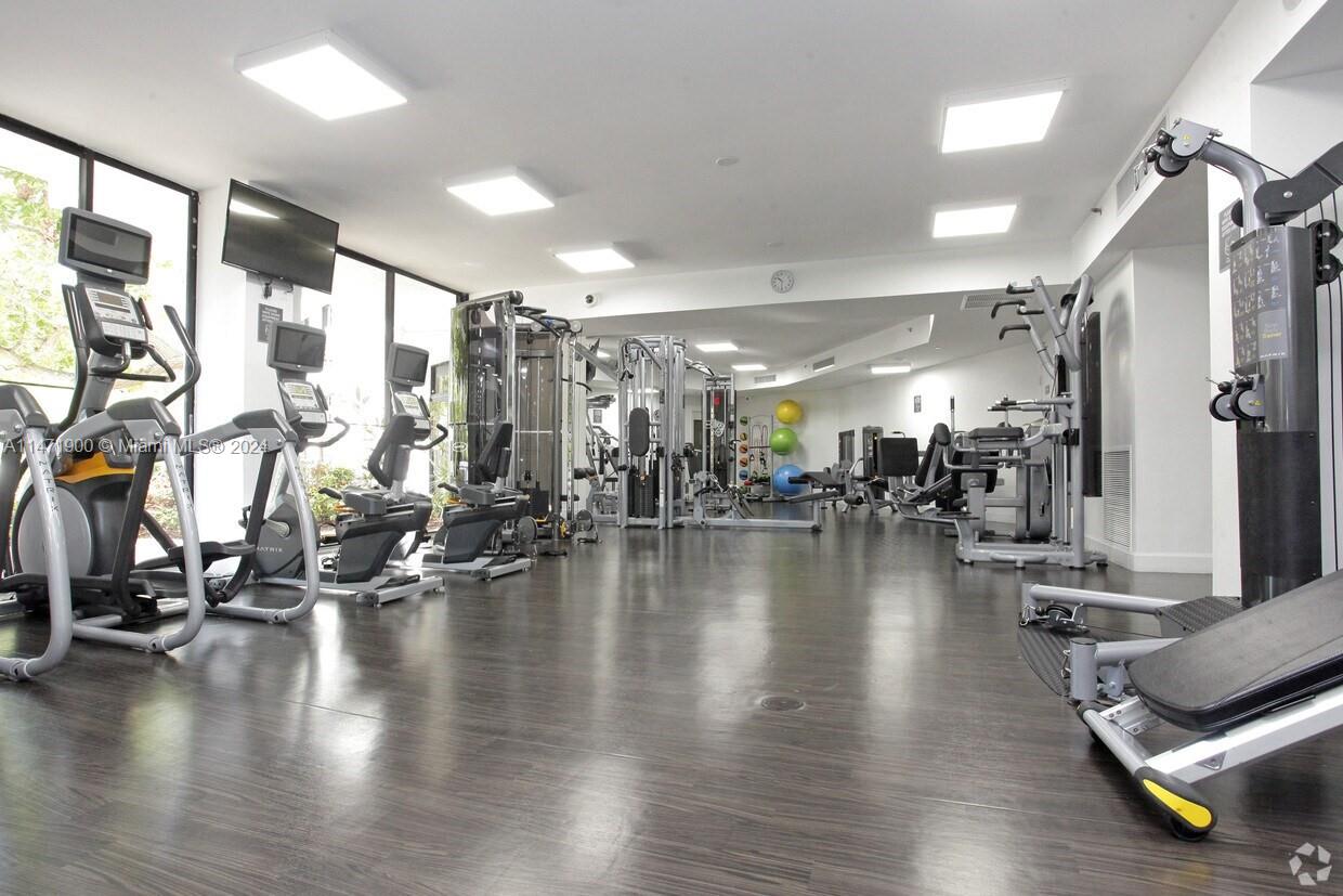 PARC CENTRAL AVENTURA EAS - Residential