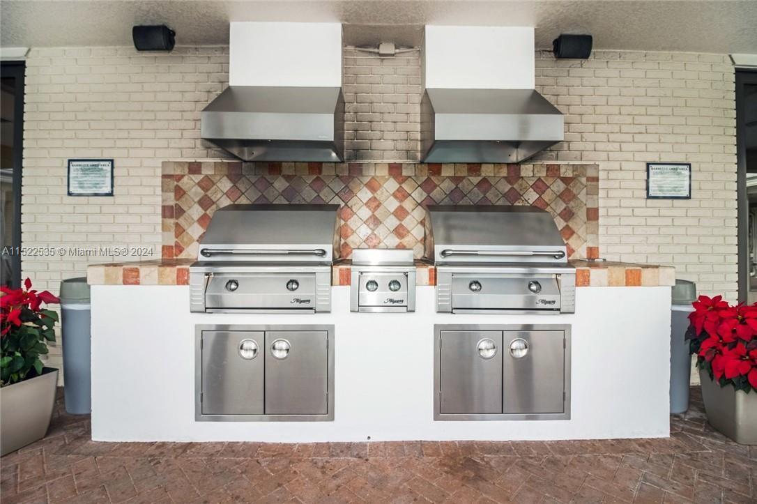 CYPRESS CLUB CONDO - Residential Lease