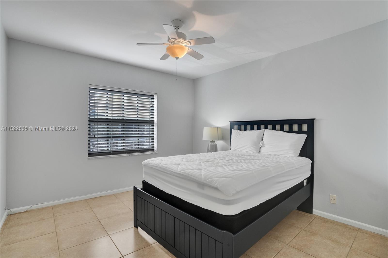 CYPRESS CLUB CONDO - Residential Lease
