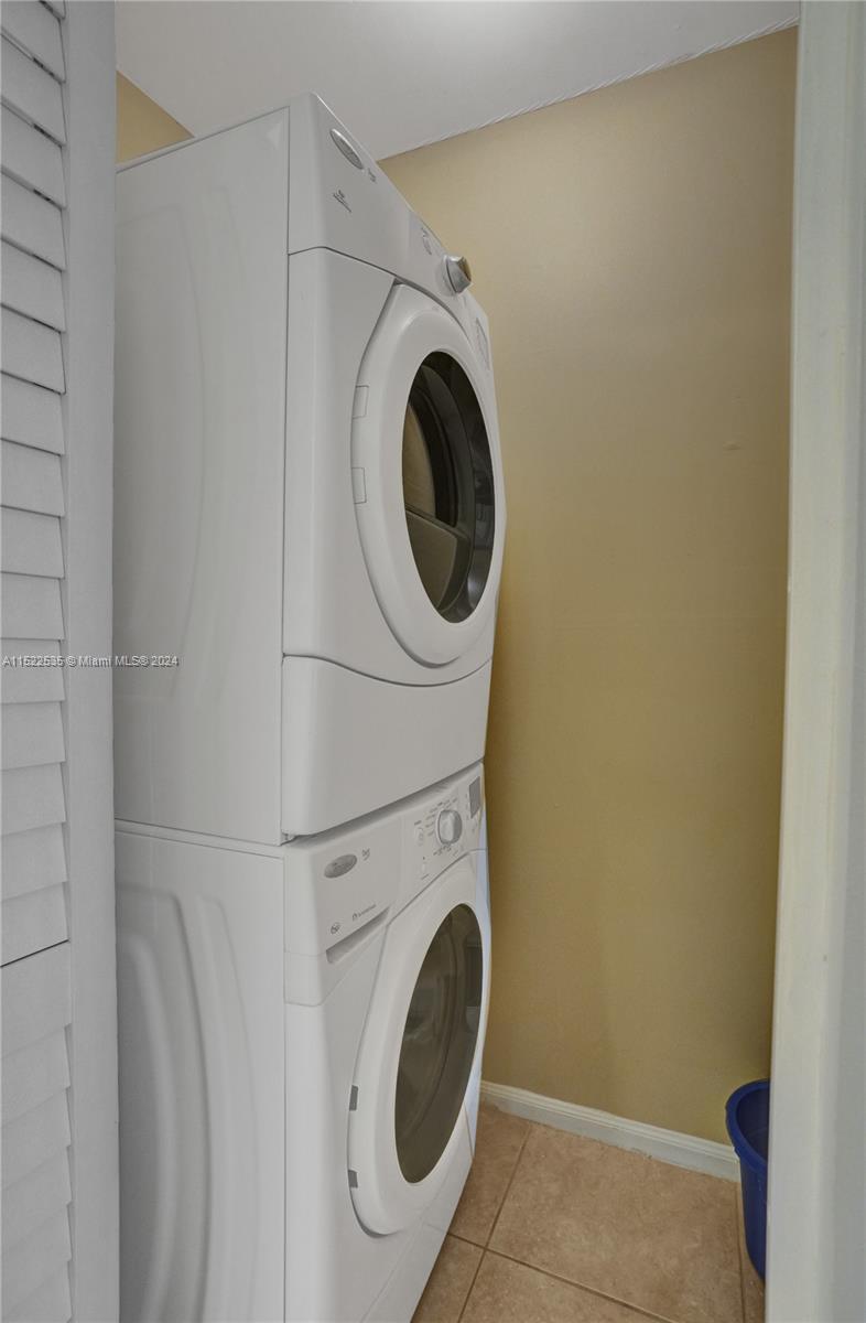 CYPRESS CLUB CONDO - Residential Lease