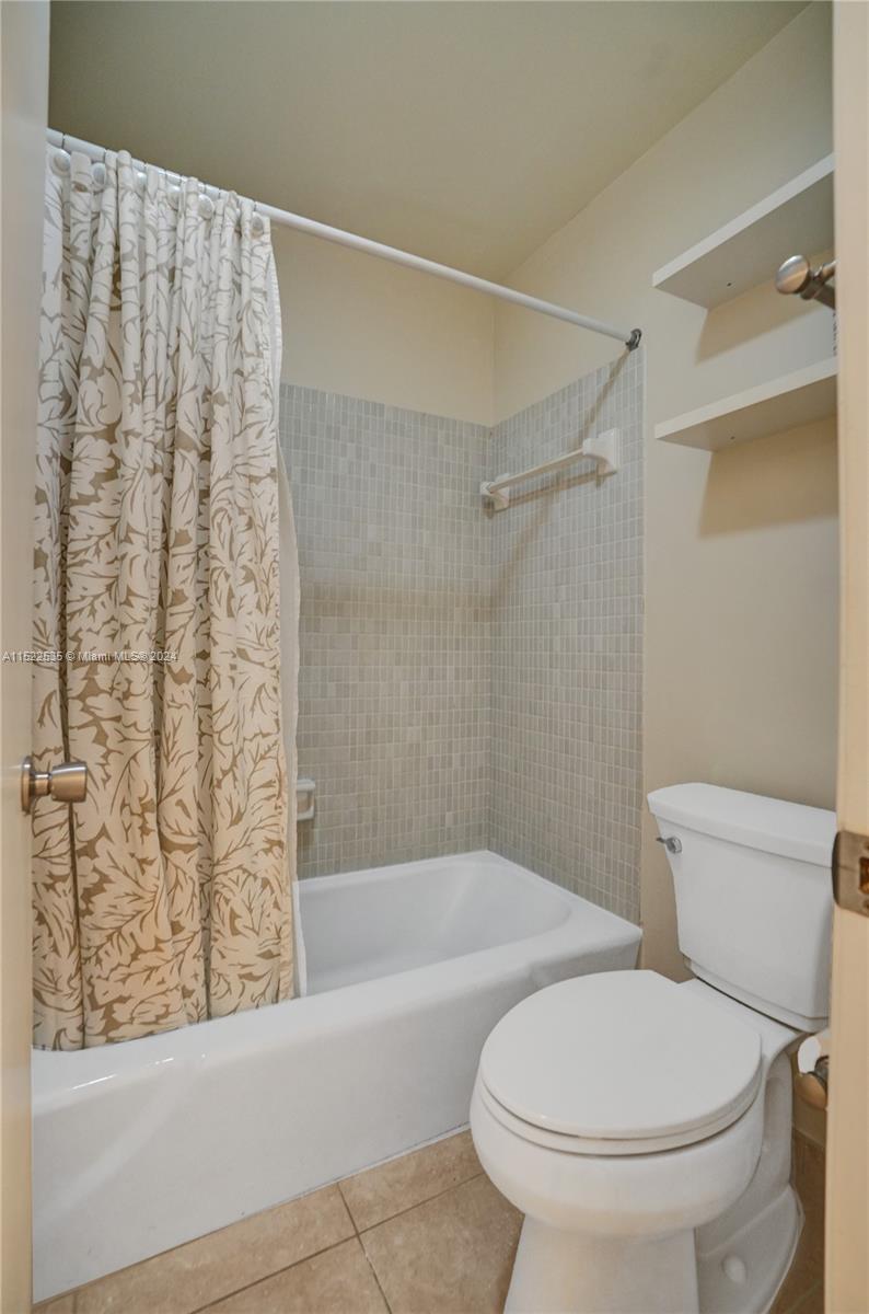 CYPRESS CLUB CONDO - Residential Lease