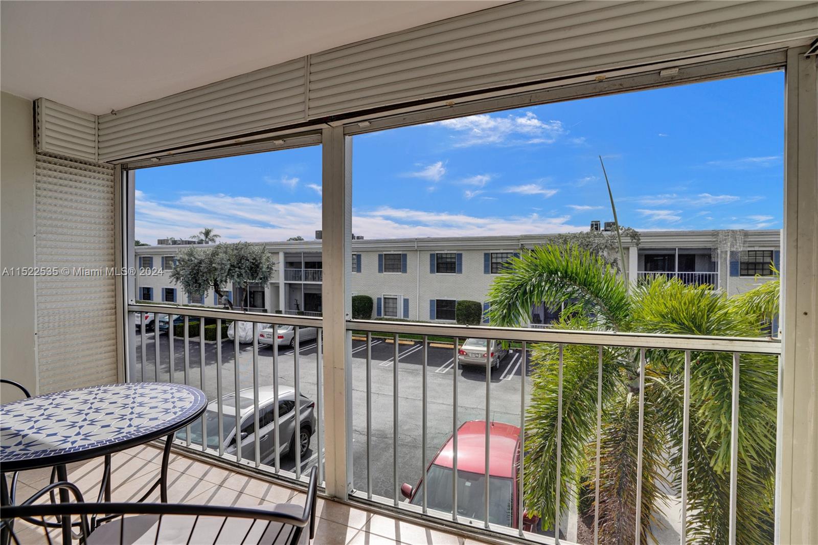 CYPRESS CLUB CONDO - Residential Lease