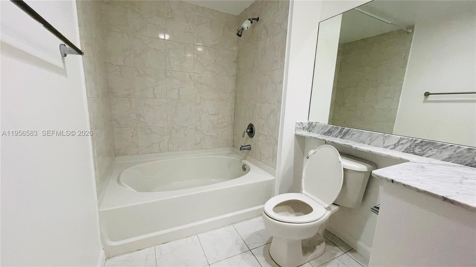 VENTURE AT AVENTURA EAST - Residential