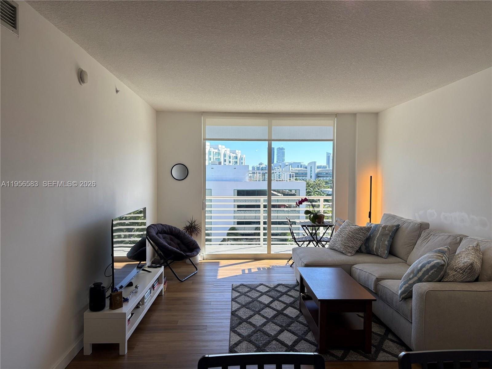 VENTURE AT AVENTURA EAST - Residential
