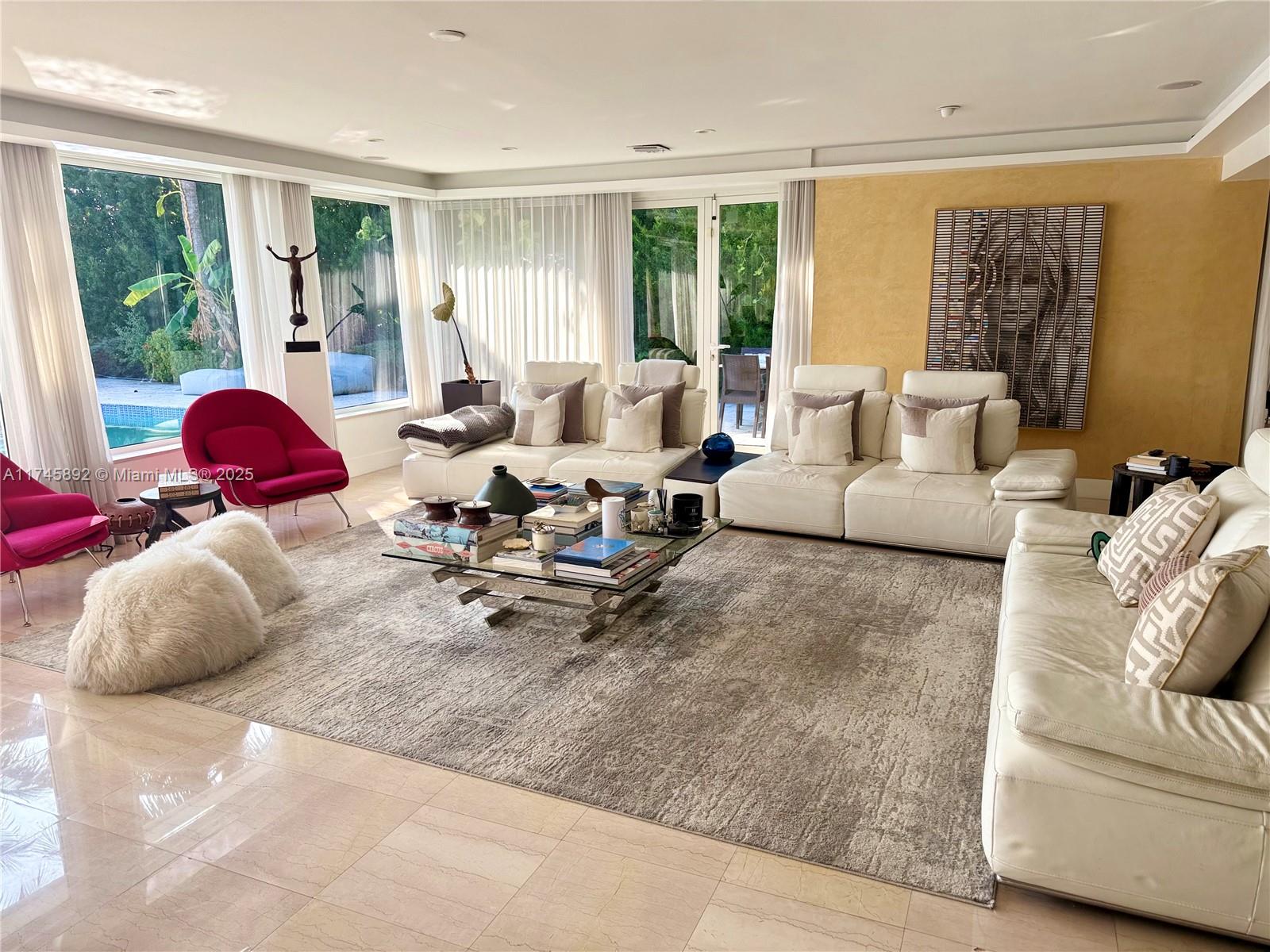 BISCAYNE POINT - Residential