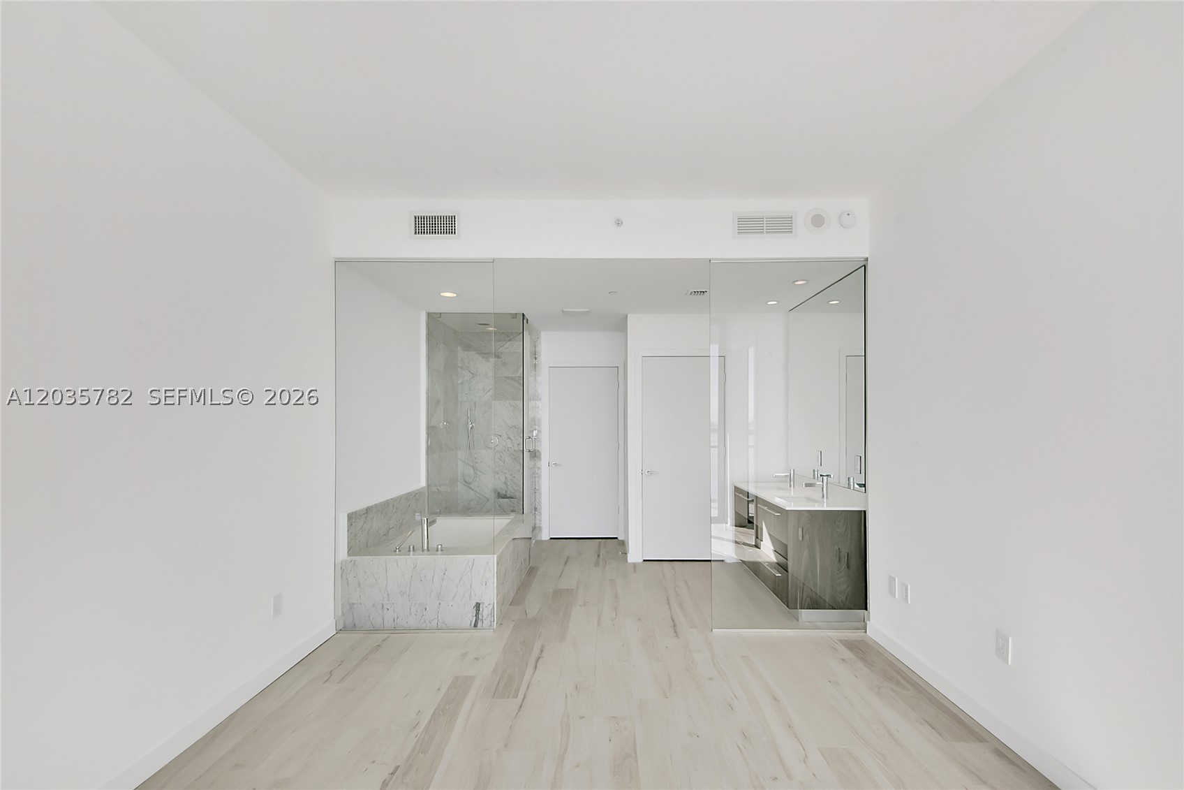 GRAN PARAISO CONDO - Residential Lease