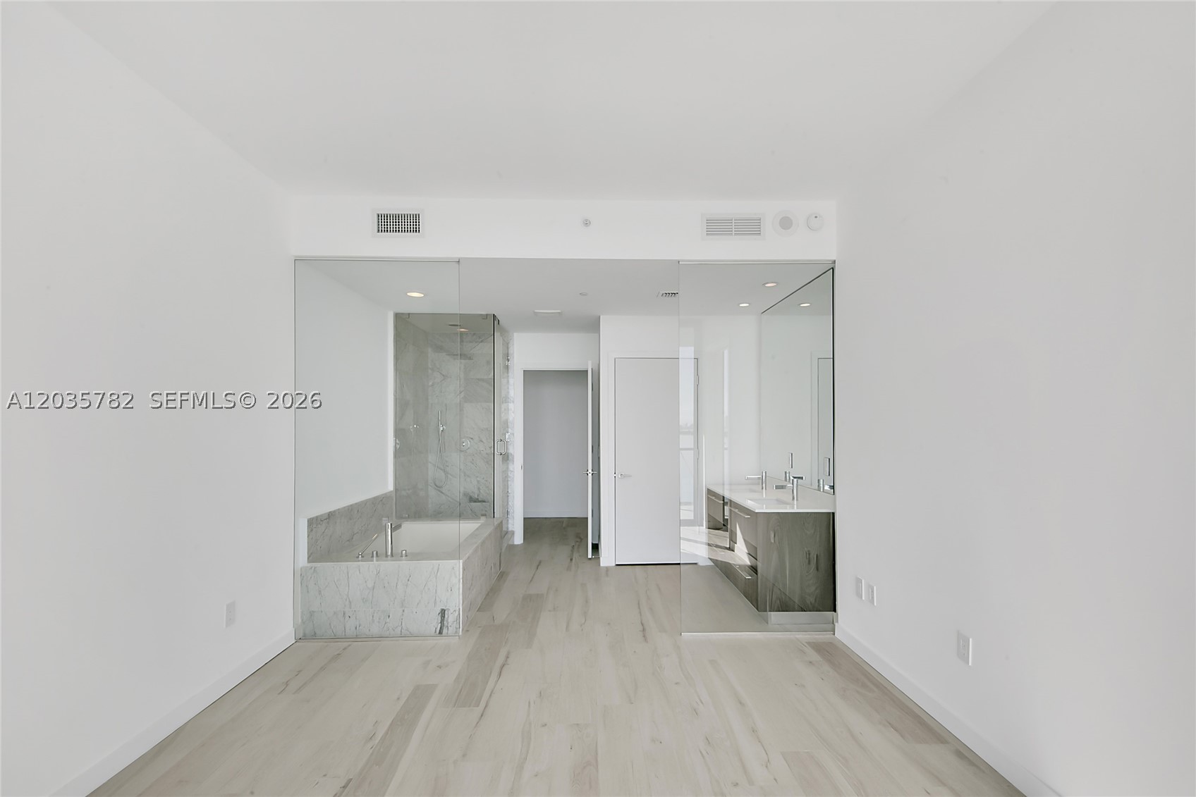 GRAN PARAISO CONDO - Residential Lease