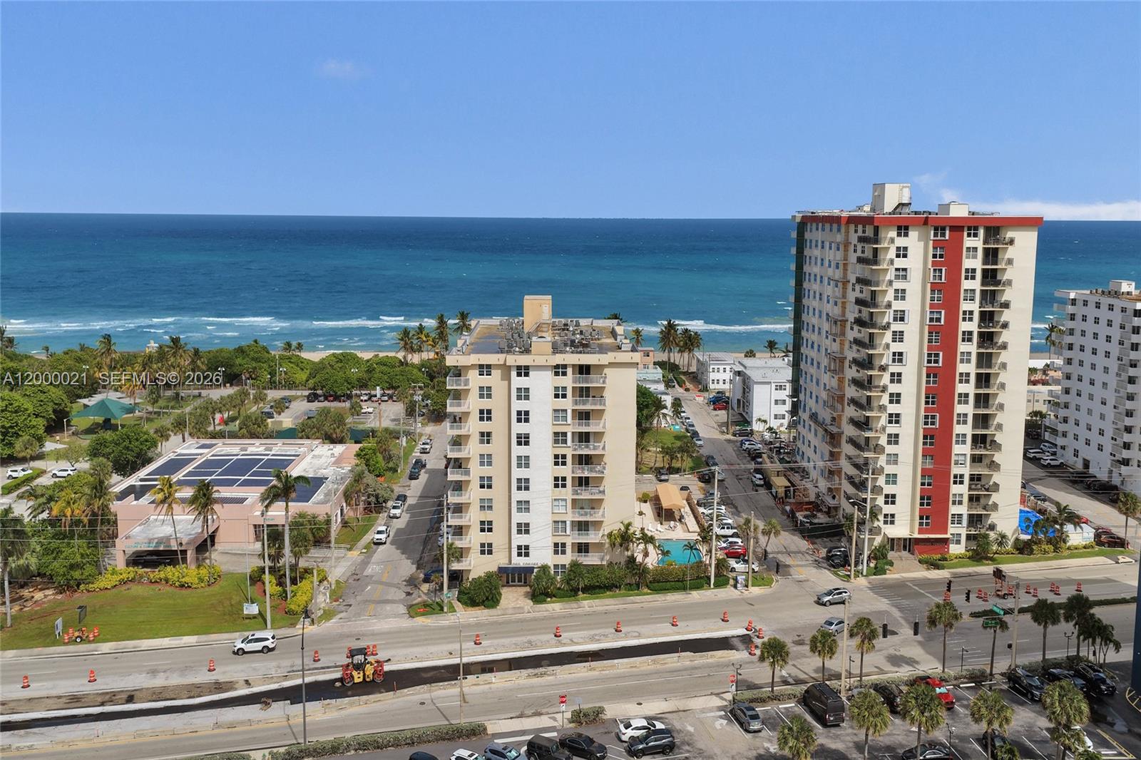 STRATFORD TOWERS CONDO - Residential