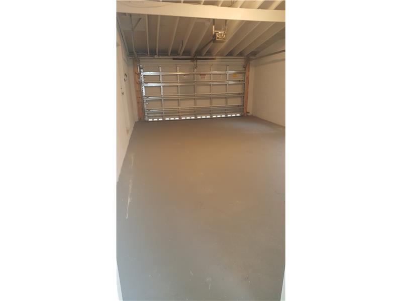 MANSIONETTE HOMES SEC 2 - Residential Lease