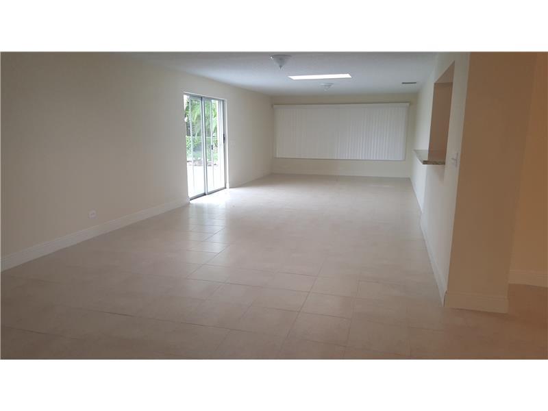 MANSIONETTE HOMES SEC 2 - Residential Lease