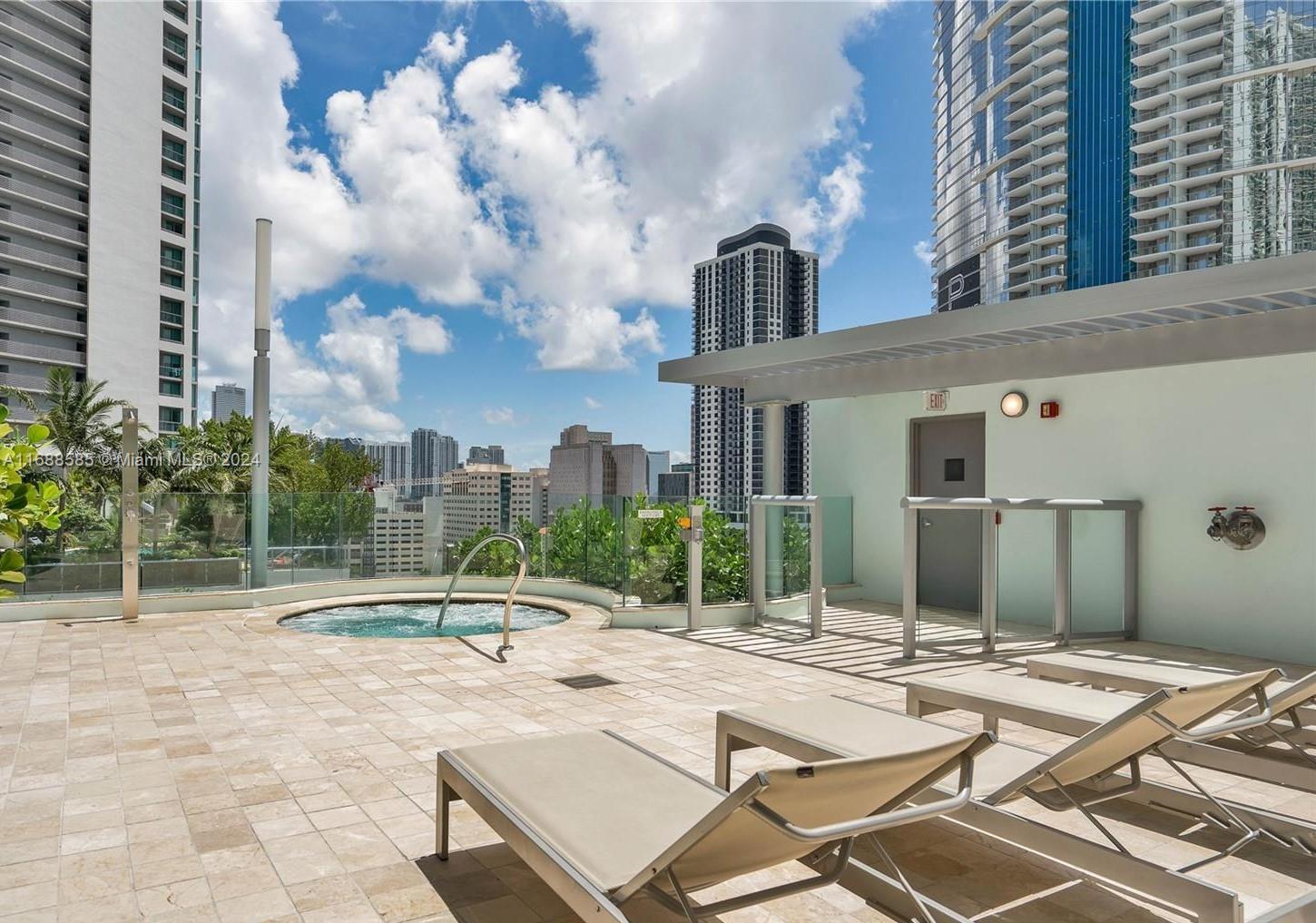 900 BISCAYNE BAY CONDO - Residential Lease